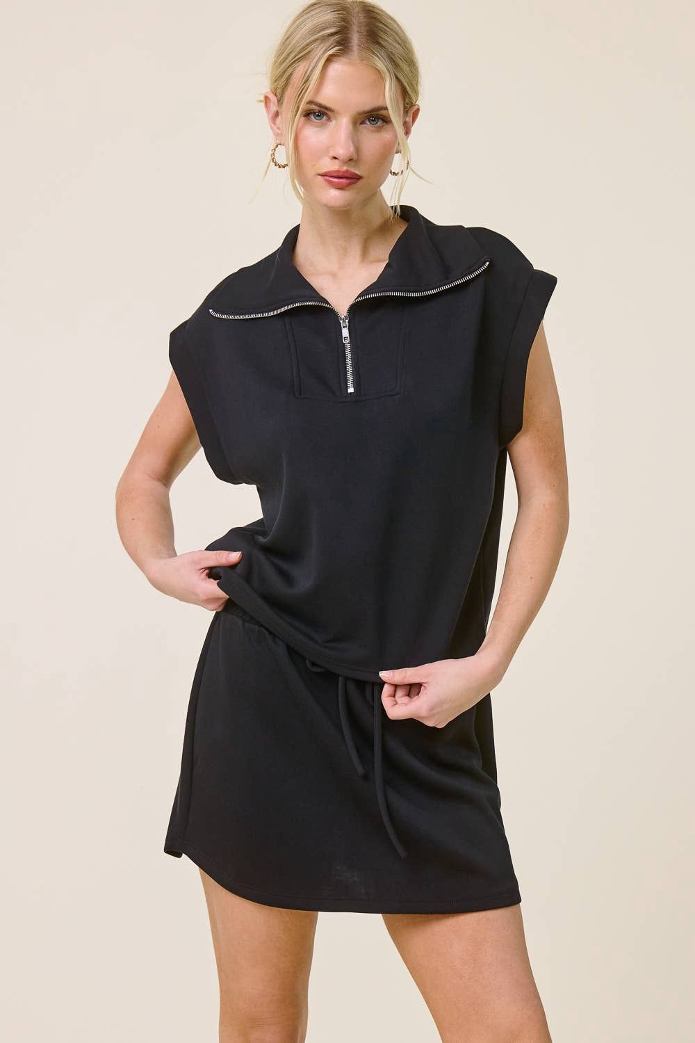 Scuba Quarter-Zip Athleisure Sleeveless Top