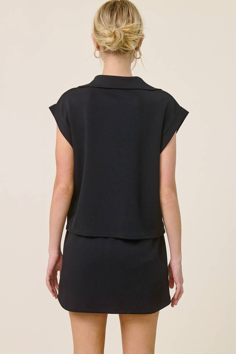 Scuba Quarter-Zip Athleisure Sleeveless Top