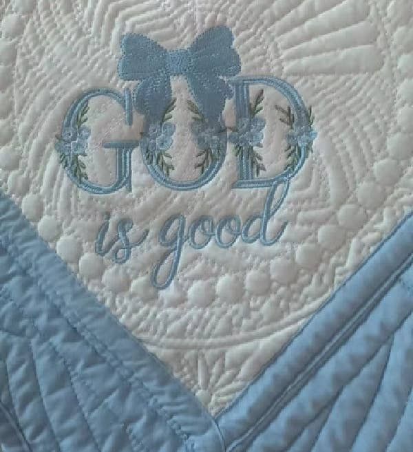 Heirloom Quilt - Baby Quilt Blanket Monogram