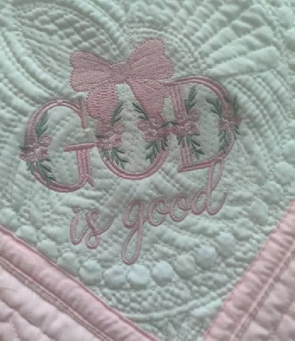 Heirloom Quilt - Baby Quilt Blanket Monogram