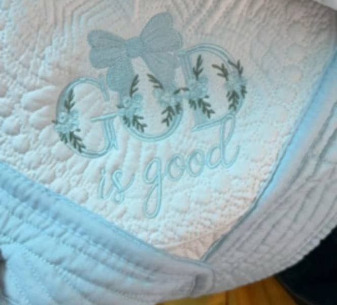 Heirloom Quilt - Baby Quilt Blanket Monogram