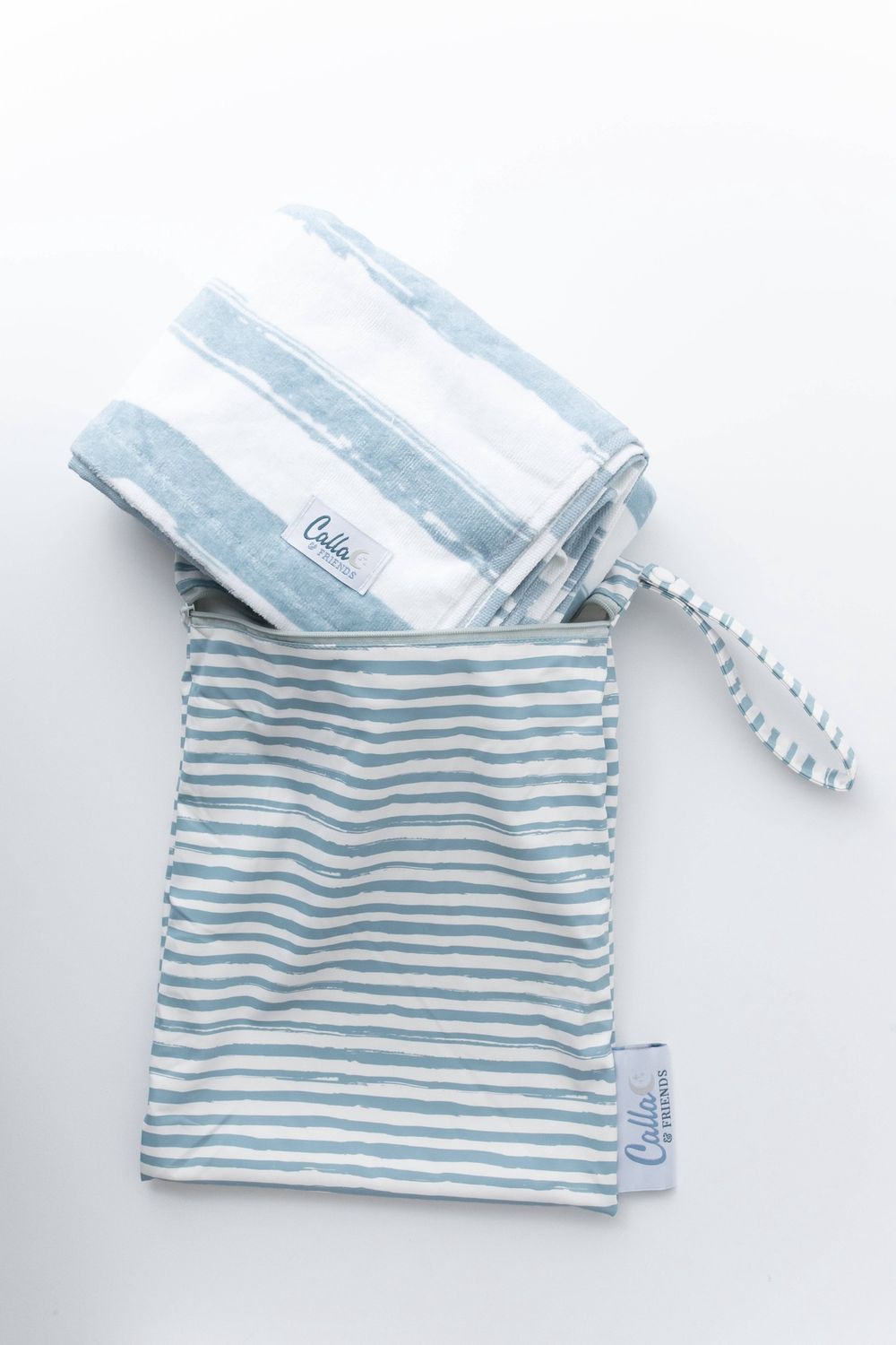 The Maverick Kids Beach Towel(1)