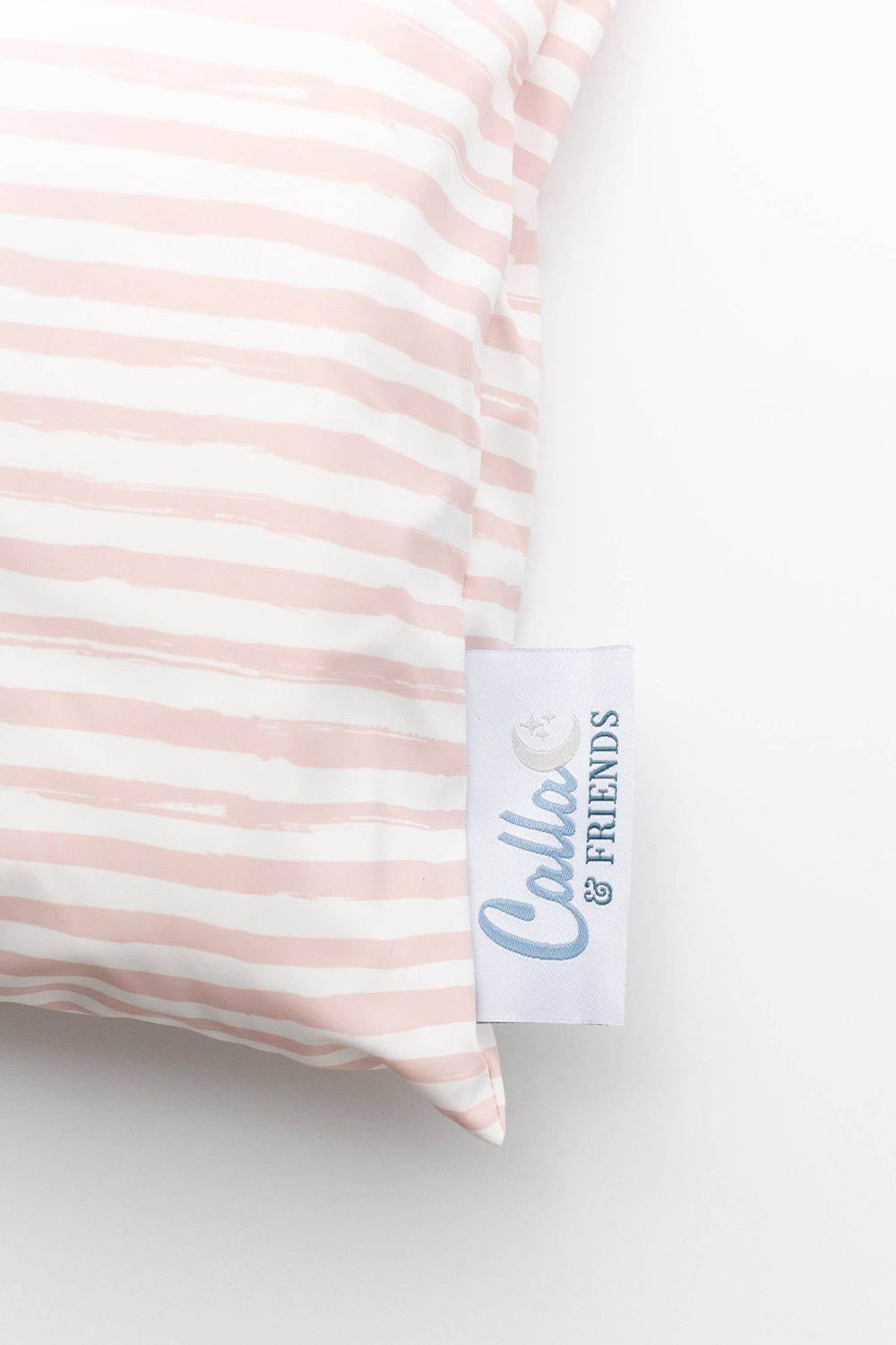 The Maverick Kids Beach Towel(1)