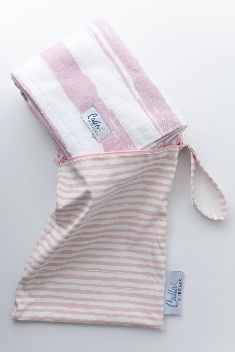 The Maverick Kids Beach Towel(1)