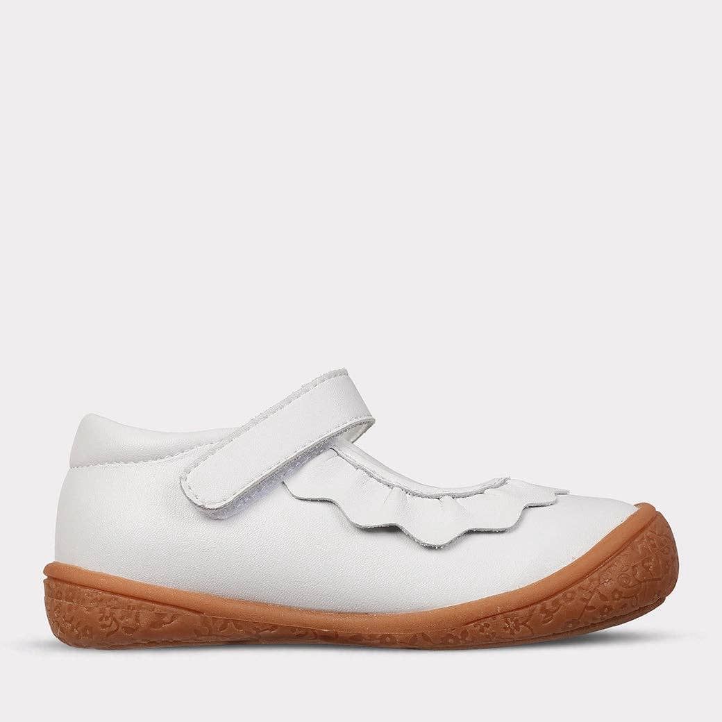 Amina Leather Girls Mary Jane Shoe, Color: White Leather, Size: 5C