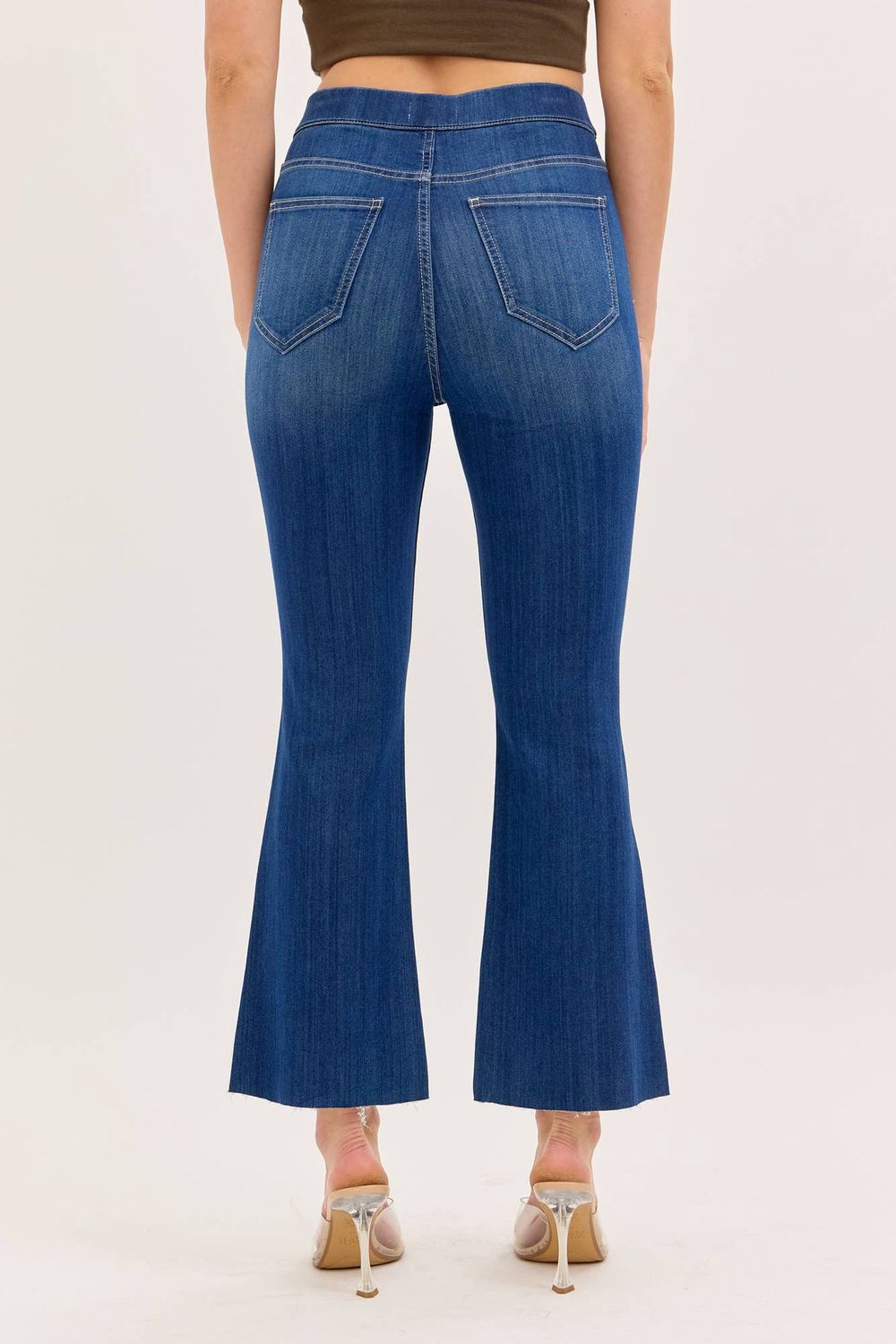 Dark Comfort High Rise Pull-On Crop Flare [Ab39360DK]
