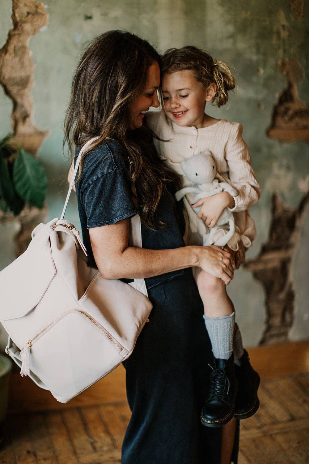 Aurora Mom Bag with Wet Dry Bag and Hooks