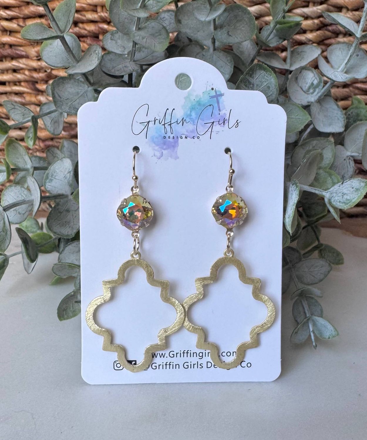 Avery (gold with iridescent stone)