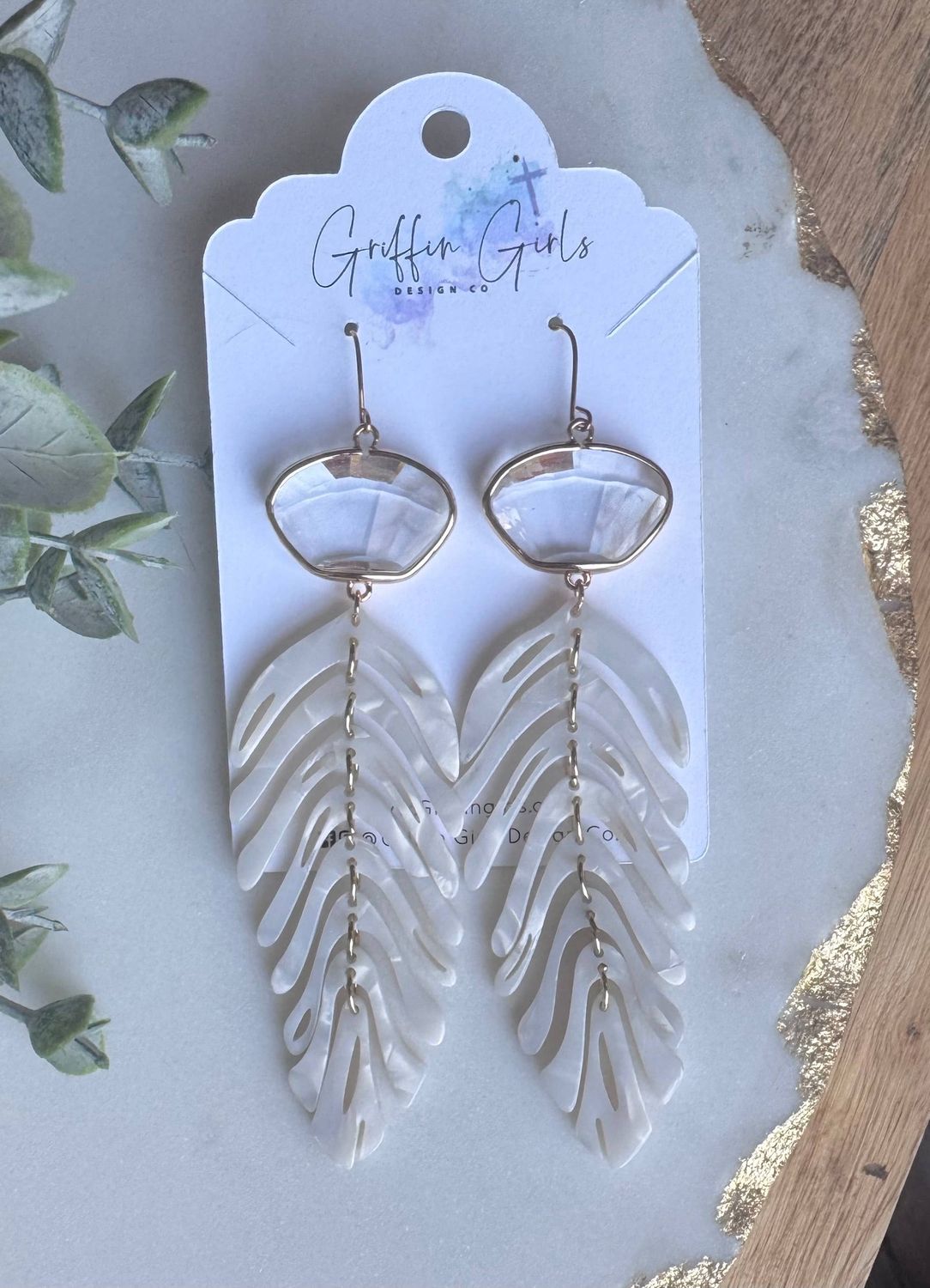 Savanna (white with clear stone)