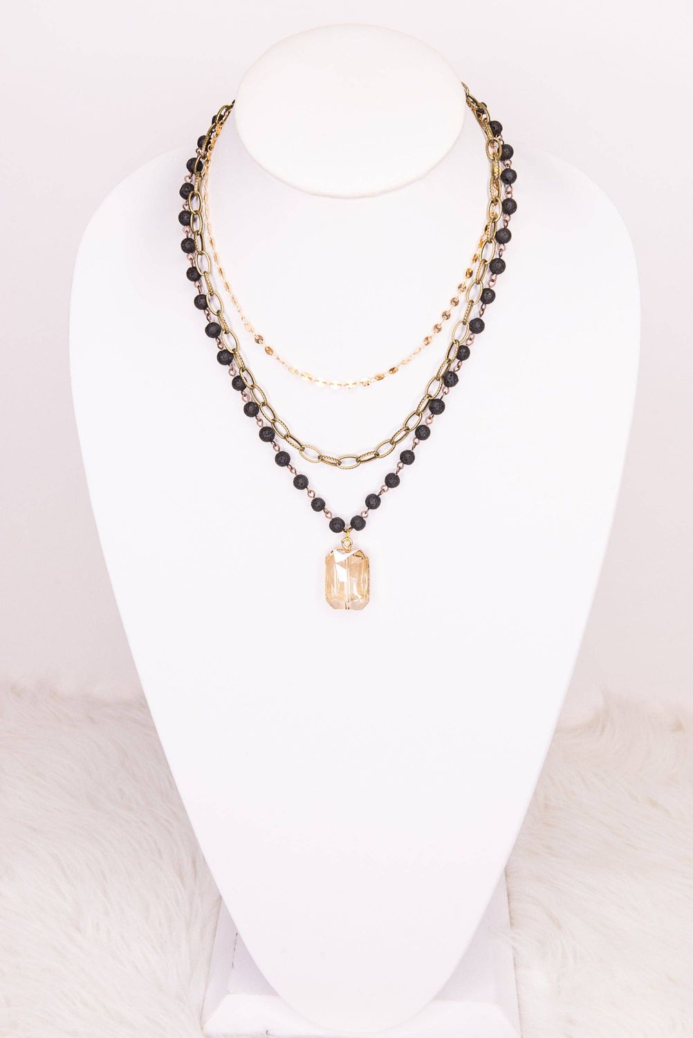 Hannah Necklace in  Tri-color