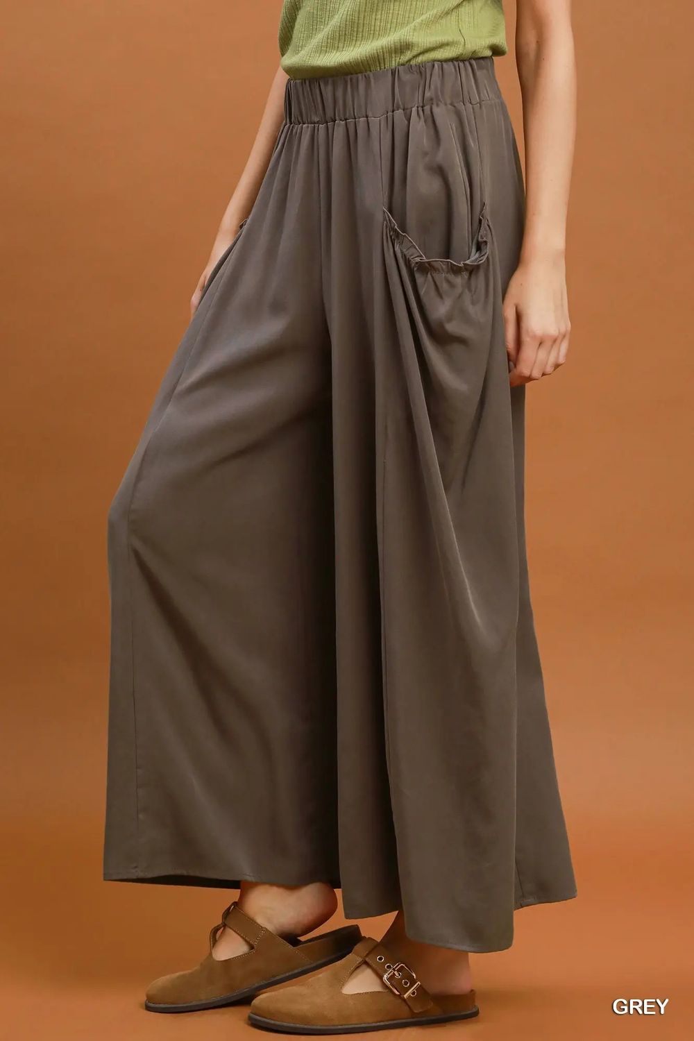 Flowy Wide Leg Pocket Pants
