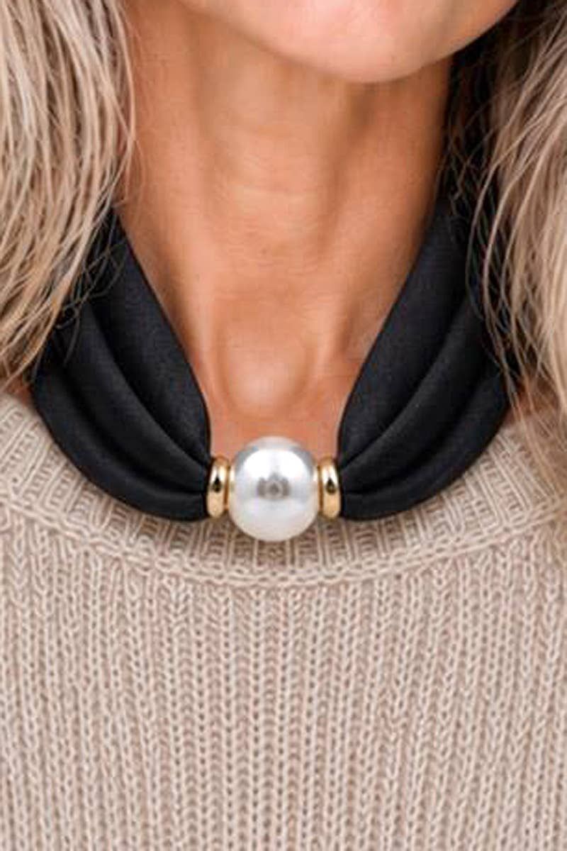 Solid Scarf Necklace