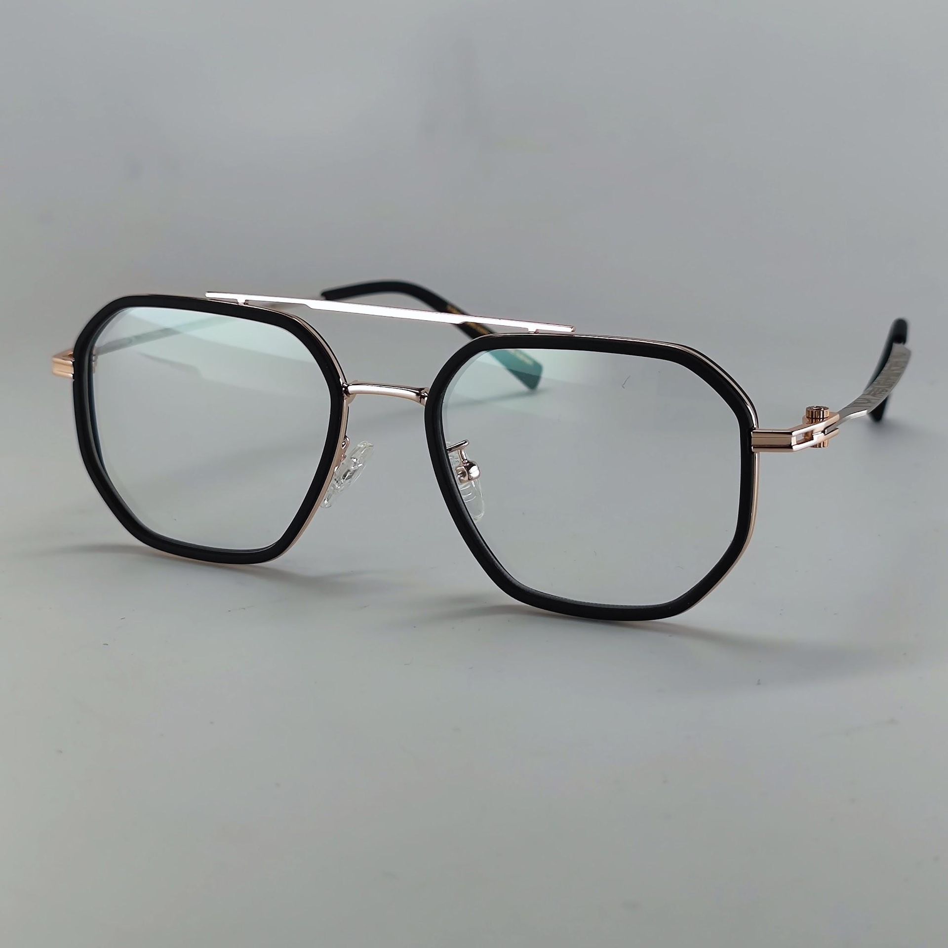 TJ823 BLK/GLD