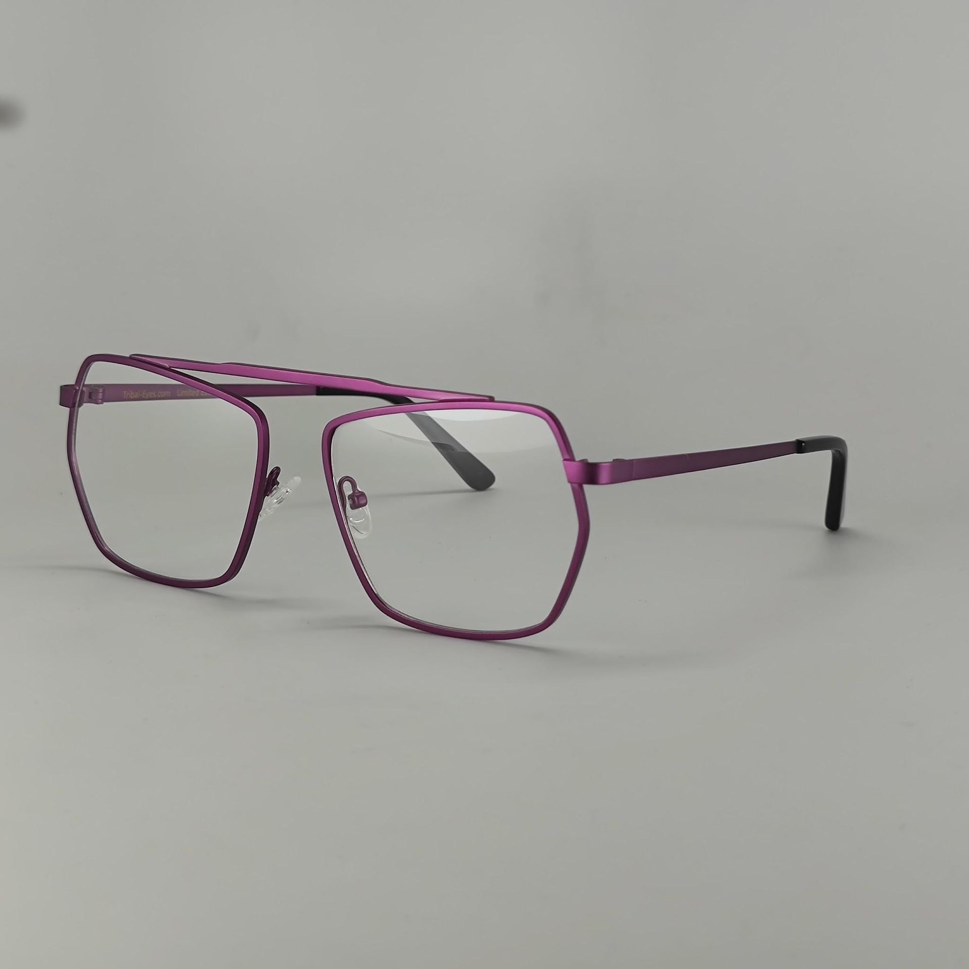 WM973846 VIOLET