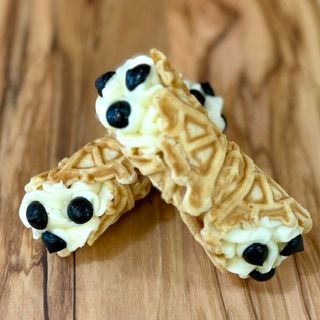 Cocker Cannoli