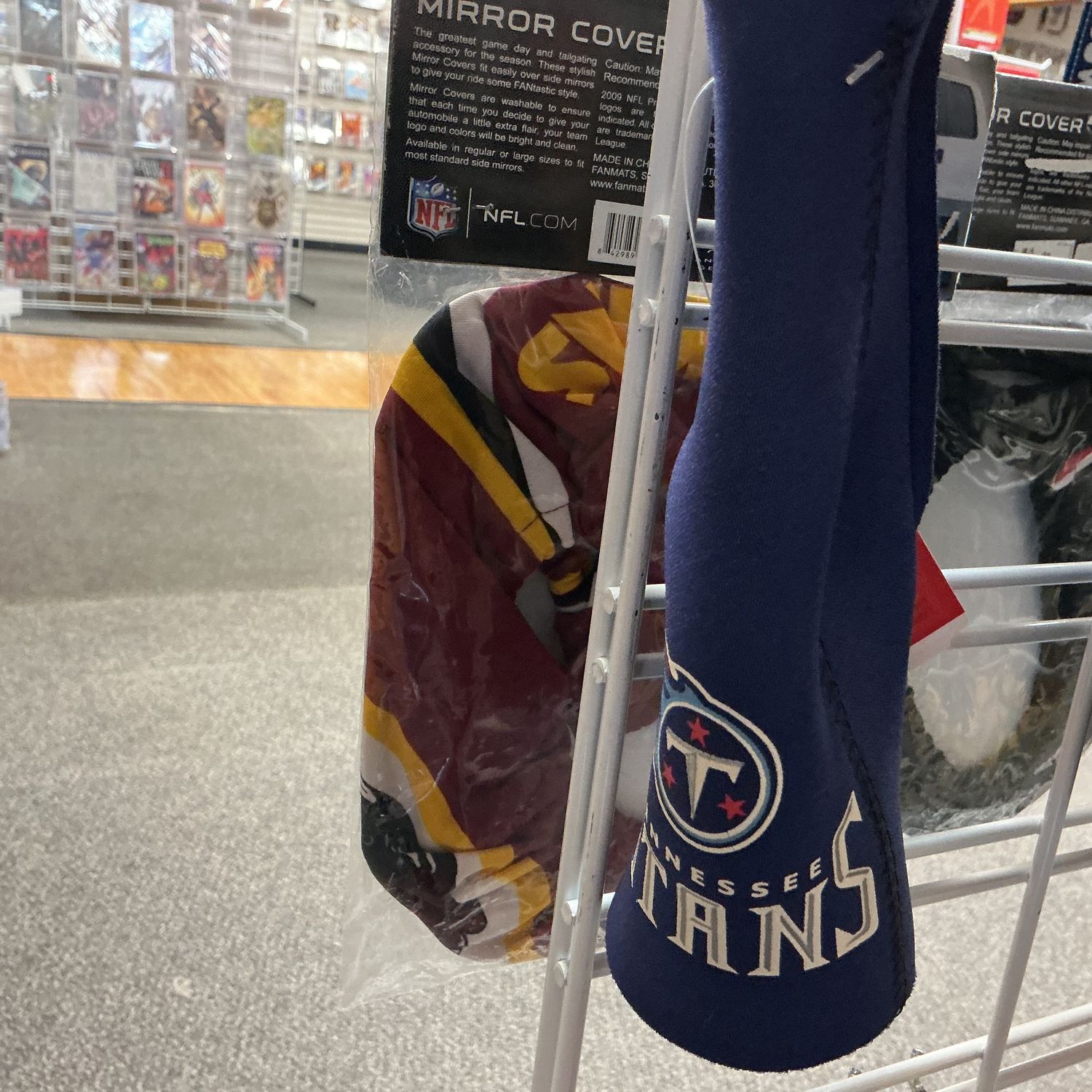 Zipper Neoprene Bottle Sleeve, Team: Tennessee Titans
