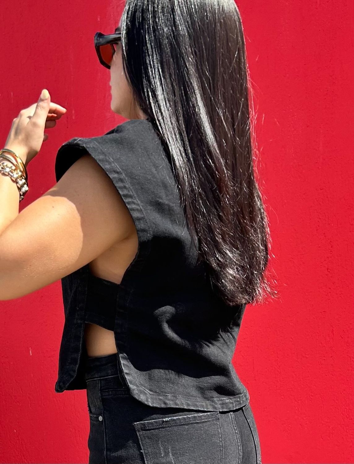 The Onyx Vest