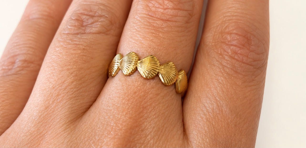 Seaside Shell Ring
