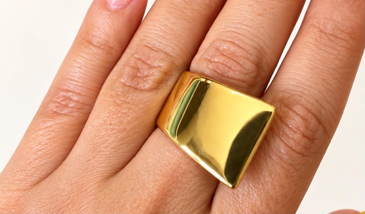 Solana Statement Ring