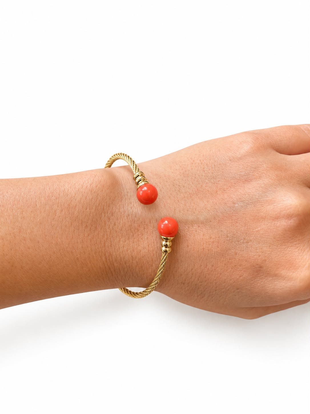 Sienna Cable Cuff