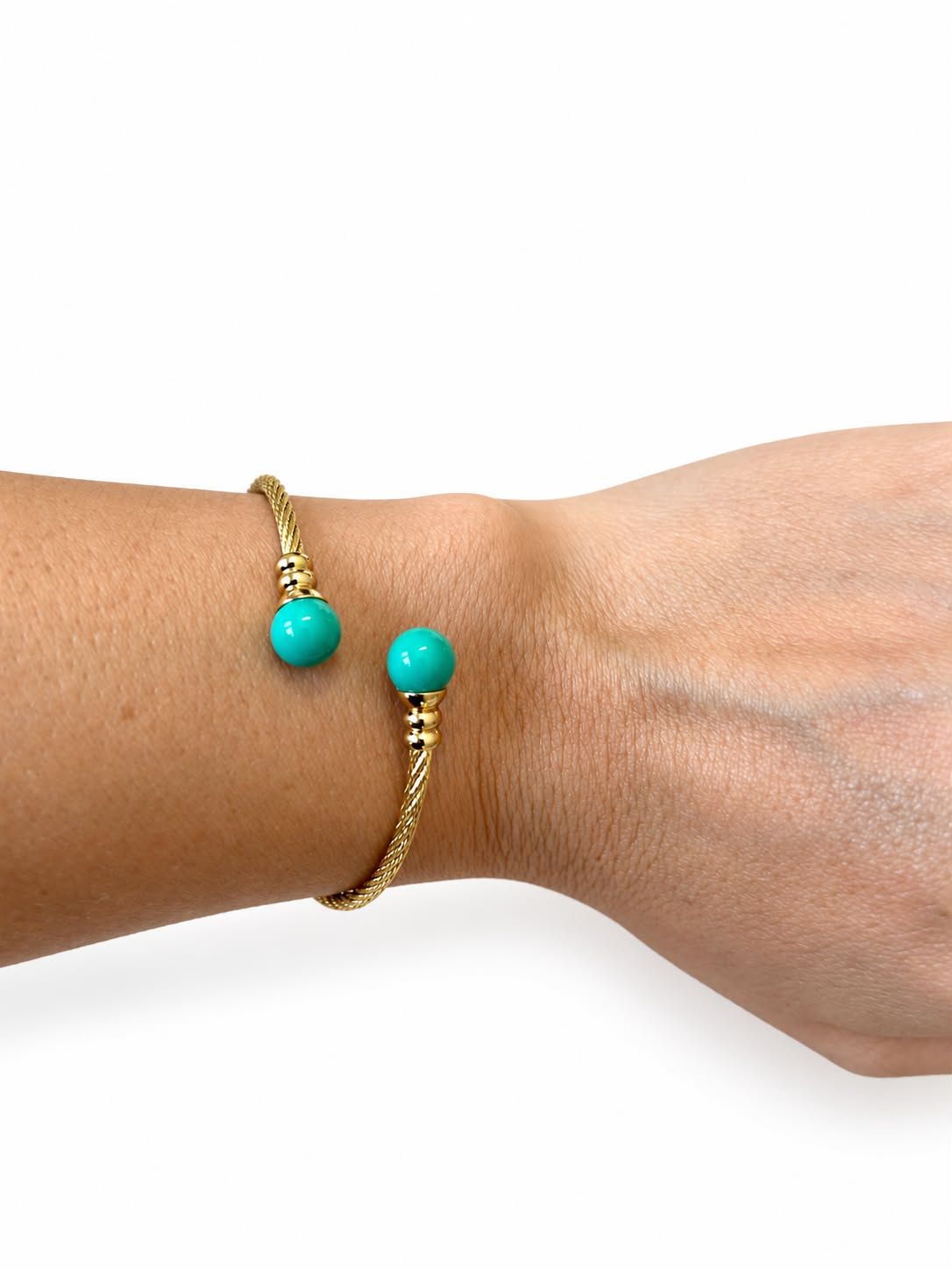 Sienna Cable Cuff