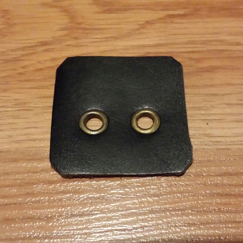 (AH) Black Arming Point Tabs