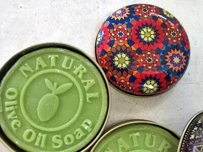 Σαπούνι Ελιάς σε Μεταλλικό Κουτί με σχέδια Boho και Mandala Σαπούνι Ελιάς σε Μεταλλικό Κουτί με σχέδια Boho και Mandala
