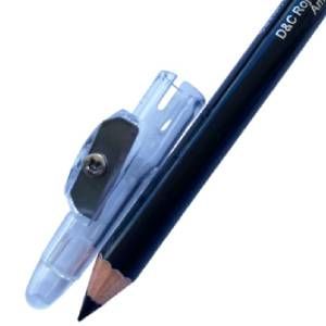 Delineador negro con sacapuntas