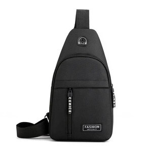 Mochila cruzada negra