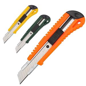 Cuchilla grande con base de metal 18mm