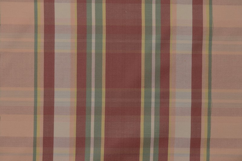 Harvard Plaid-Strawberry