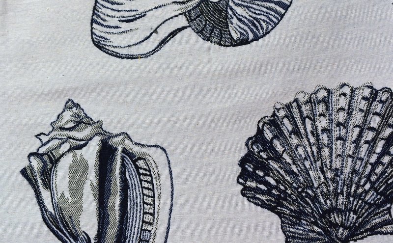 Shells AB-Black/Natural (Reversible)