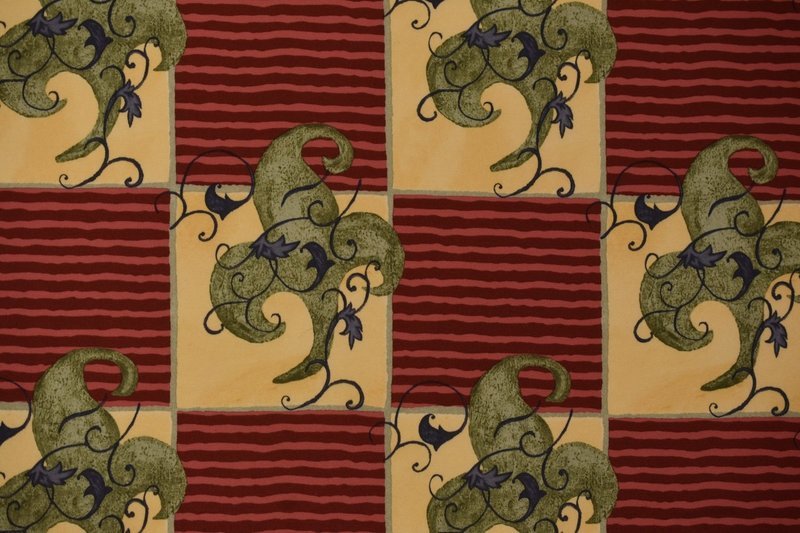 111- (Indoor-Outdoor)