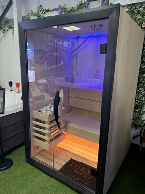 Luksus Indoor Traditional Sauna EX-DISPLAY ***SAVE £1,000***