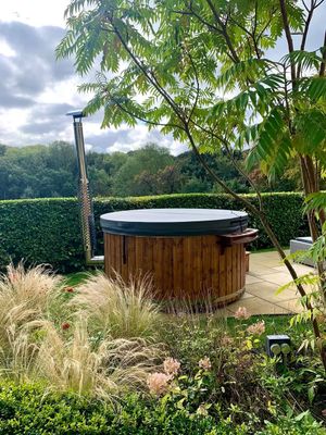 Burford by Cotswold Eco Tubs