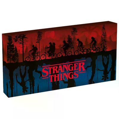 PYRAMID Stranger Things – Tela luminosa LED 31 cm