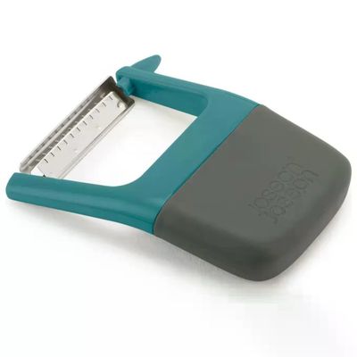Joseph Joseph Duo pelapatate e taglia-julienne azzurro scuro Joseph Joseph Duo pelapatate e taglia-julienne azzurro scuro