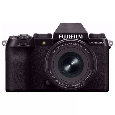 Fujifilm X-S20 Mirrorless con obiettivo XF 16-50mm