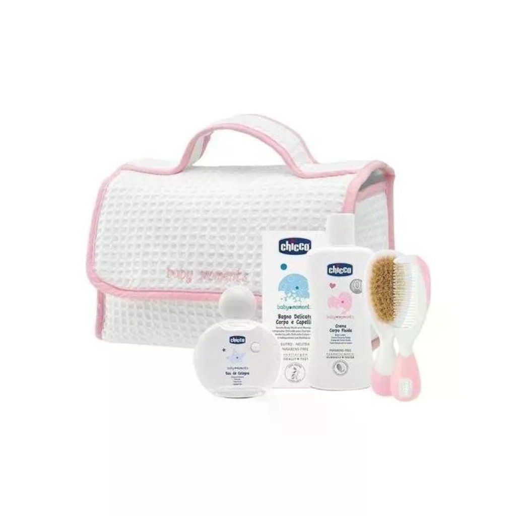 Chicco 48138 Baby Moments Set Cosmesi per Neonati con Acqua di Colonia 100ml Bagno Detergente 200ml Chicco 48138 Baby Moments Set Cosmesi per Neonati con Acqua di Colonia 100ml Bagno Detergente 200ml