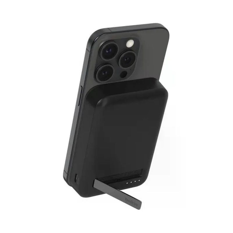 Belkin BPD008 BoostCharge Pro Power Bank Magnetico 10000 mAh Qi2 15W con Supporto Integrato USB