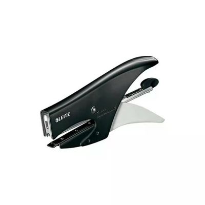 Leitz 55472095 WOW Cucitrice a pinza 15 fogli metallo caricamento posteriore punti n.8 colore Nero Leitz 55472095 WOW Cucitrice a pinza 15 fogli metallo caricamento posteriore punti n.8 colore Nero