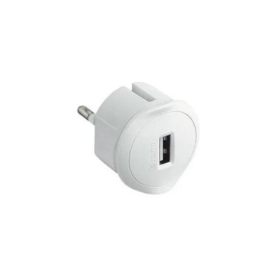 BTicino S3625DU Adattatore Franco-Tedesco con USB 16A Bianco