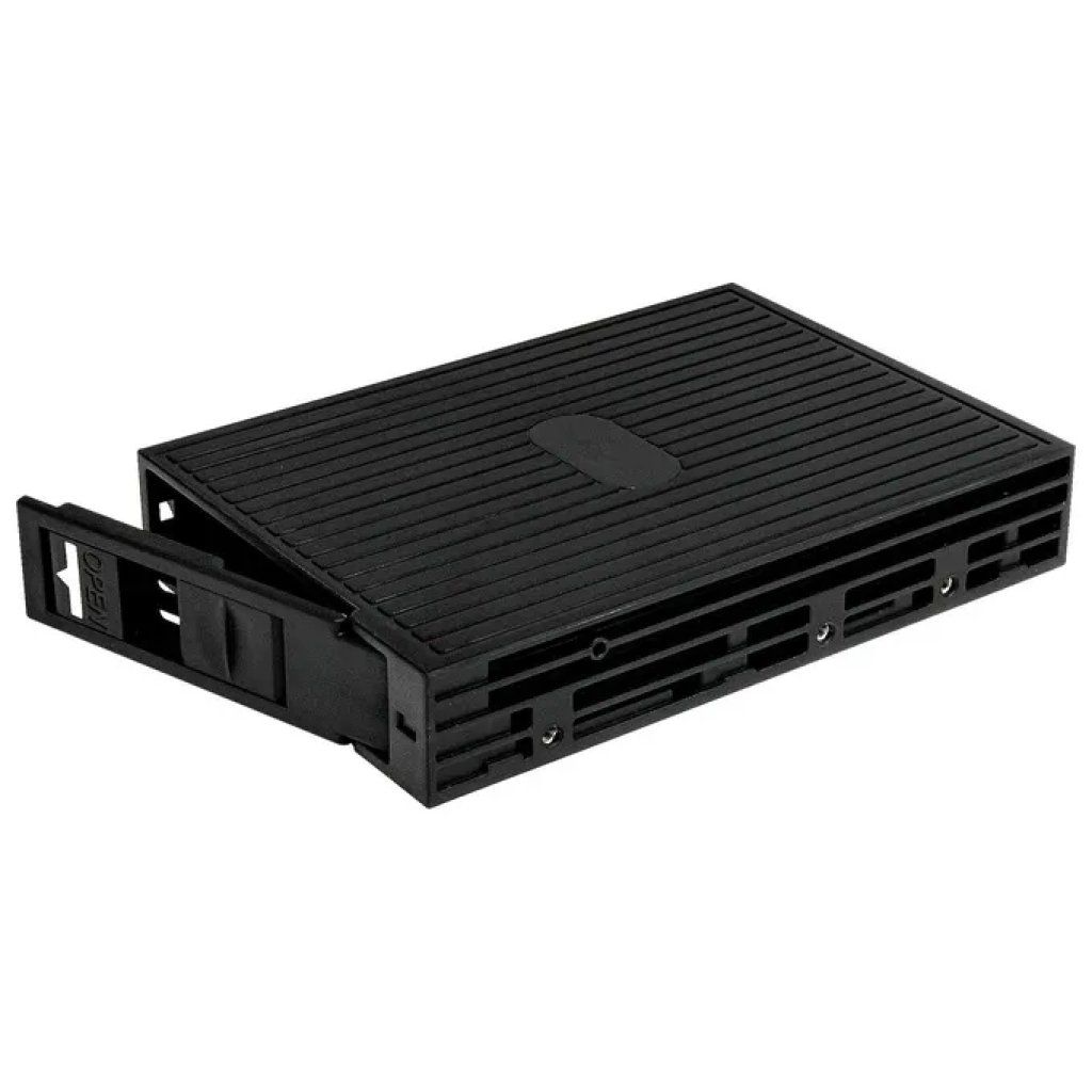 StarTech.com 25SATSAS35 Adattatore per HDD e SSD da 2,5 StarTech.com 25SATSAS35 Adattatore per HDD e SSD da 2,5" a 3,5"