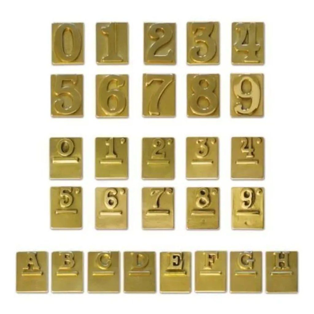 VIGOR-BLINKY Lettera Civica A in Ottone Bronzato Vigor-Blinky