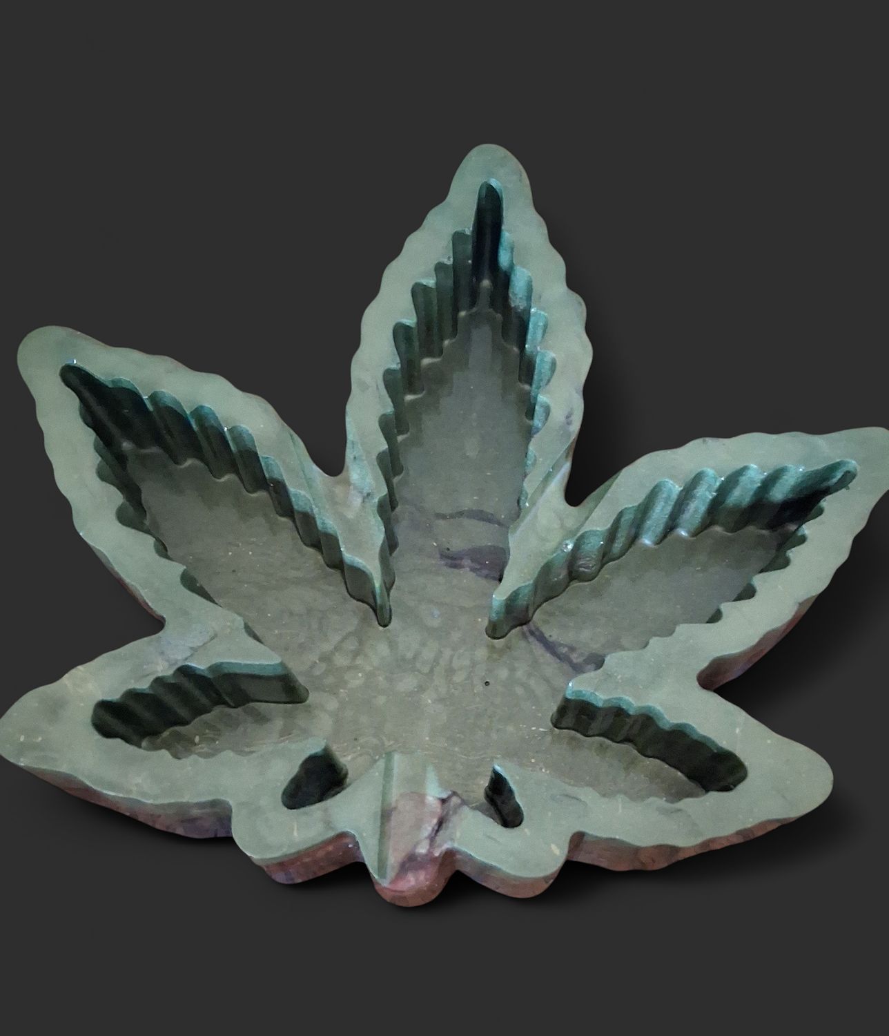 Maple leaf ashtray