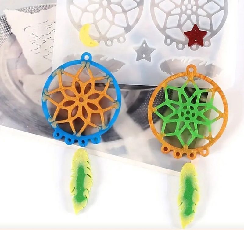Dream catcher ear rings