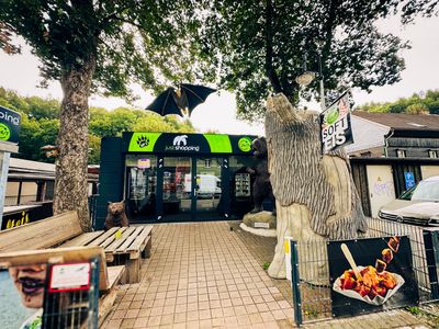 24/7 Automaten-Shops (Minimärkte & Kiosk-Konzepte)