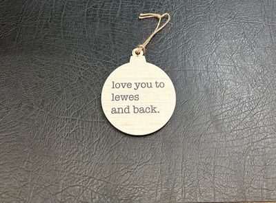 LEWES AND BACK ORNAMENT