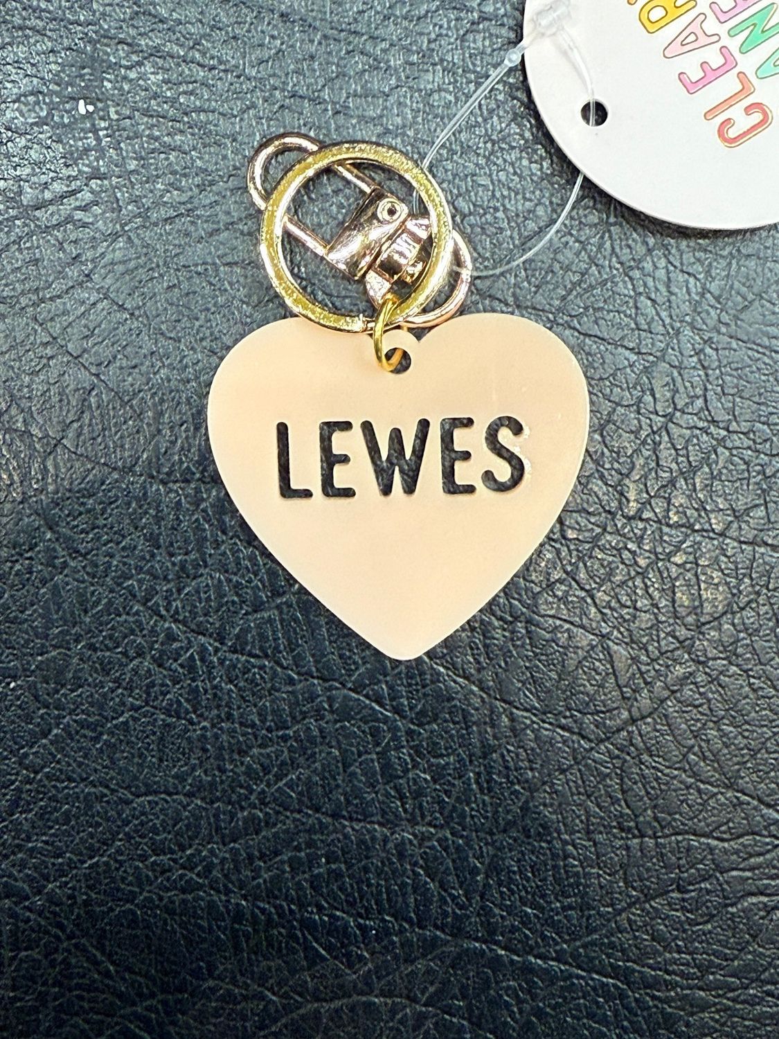 LEWES CLEARY LANE KEYCHAIN PEACH HEART