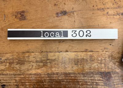 LOCAL SKINNY BLOCK 302